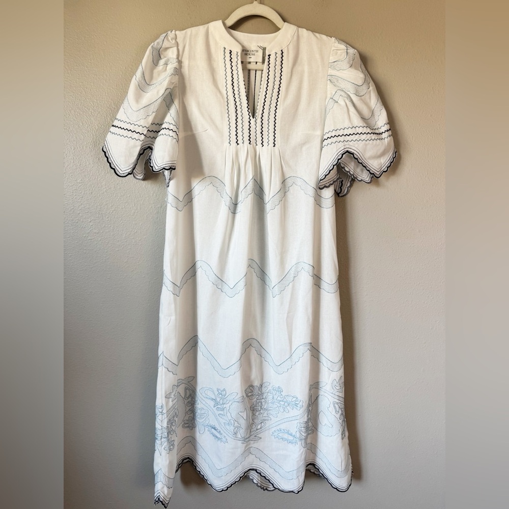 Tuckernuck Hyacinth House Embroidered Midi Caftan Dress